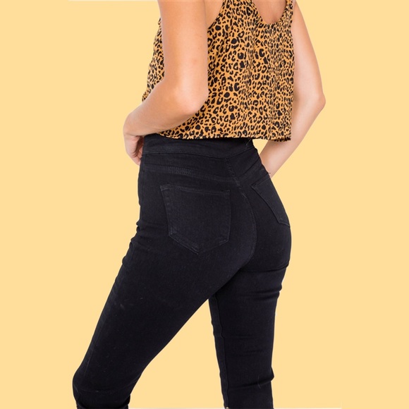 ❌SOLD OUT❌🌺Sandy High Waist Stretch Skinny Jeans - Picture 4 of 5